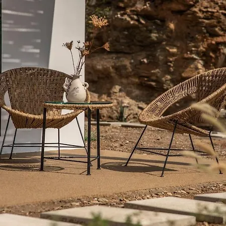 Naos Villa Ioulis